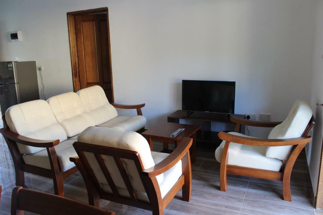 Chez Antoine Apartments Grand Anse  ภายนอก รูปภาพ