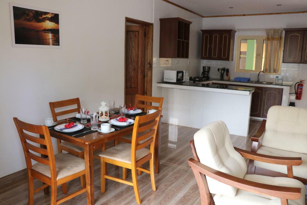 Chez Antoine Apartments Grand Anse  ภายนอก รูปภาพ