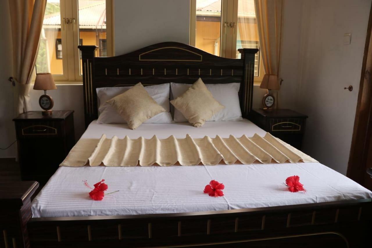 Chez Antoine Apartments Grand Anse  ภายนอก รูปภาพ