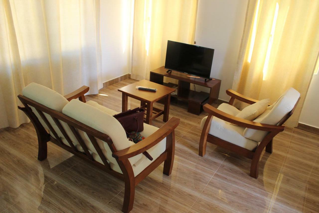 Chez Antoine Apartments Grand Anse  ภายนอก รูปภาพ